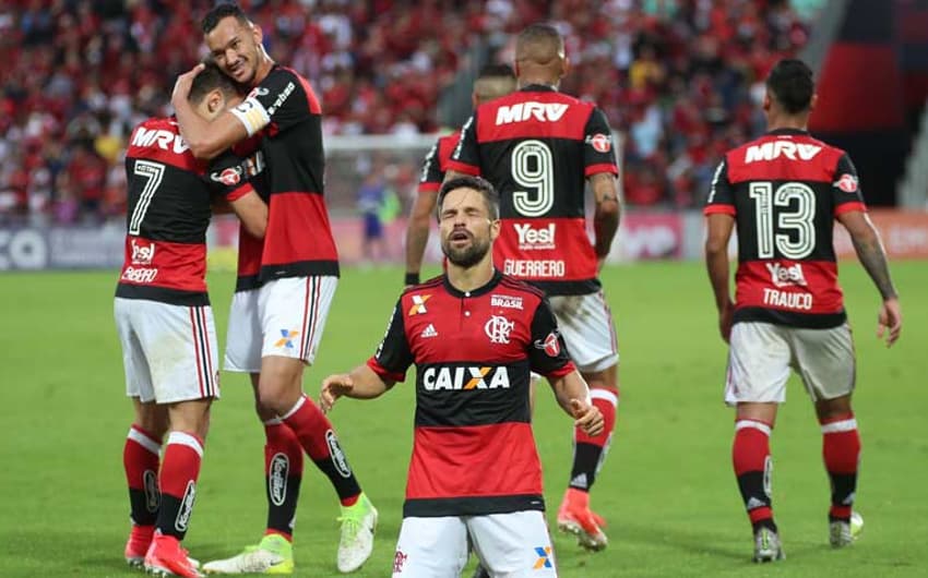 Flamengo 2 x 0 São Paulo: as imagens do duelo na Ilha do Urubu