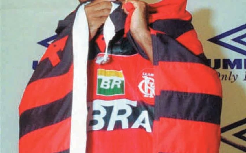 Romário é Romário. O baixinho foi um dos grandes nomes da história dos dois clubes