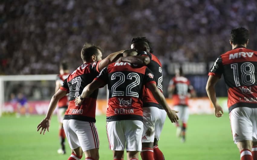 Everton e Everton Ribeiro estão em alta no Flamengo