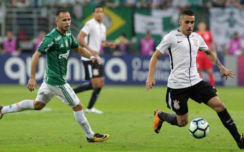 Gabriel em ação contra o Palmeiras no primeiro turno