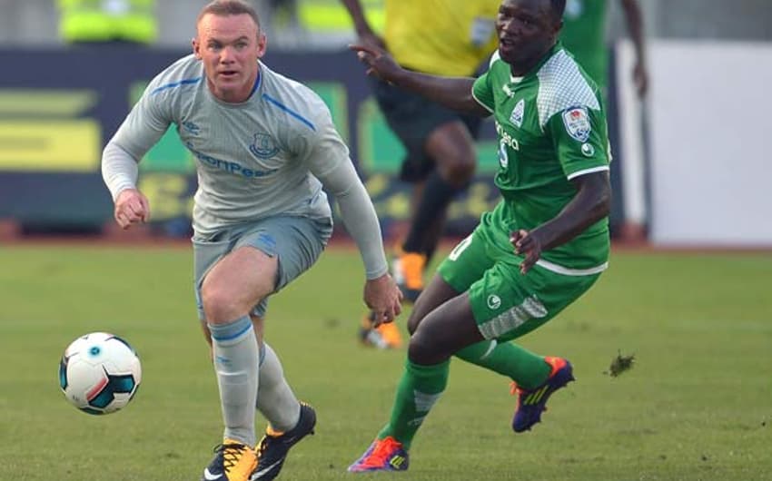 Rooney reestreou pelo Everton