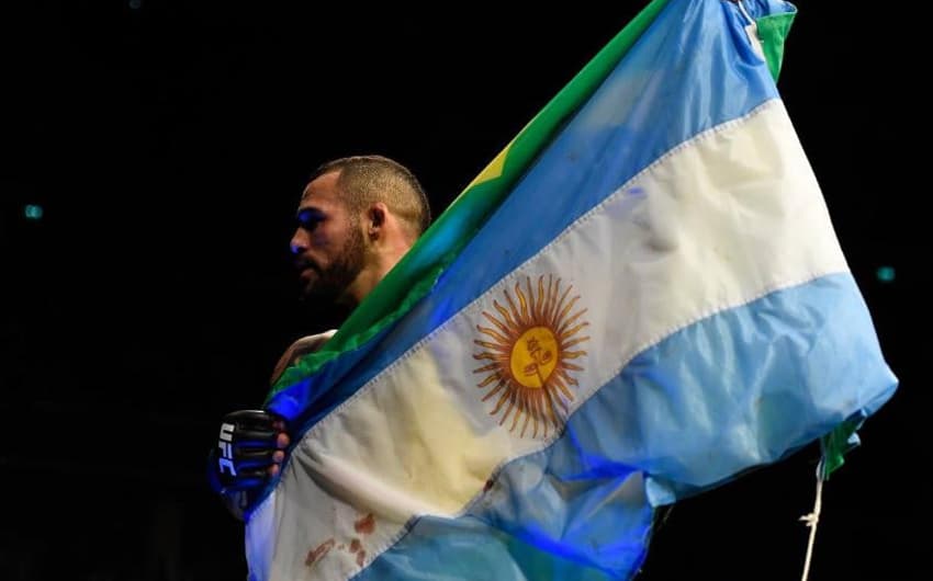 Santiago Ponzinibbio derrotou Gunnar Nelson no UFC Escócia