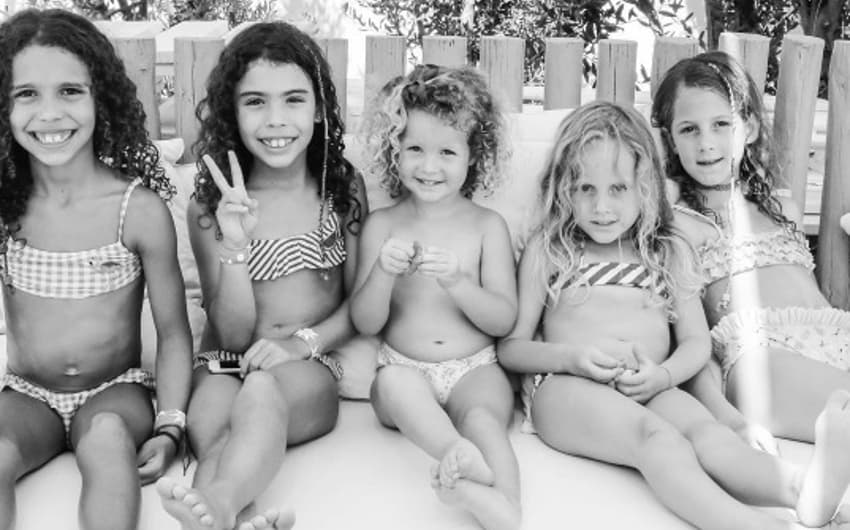 Ronaldo posto foto das filhas em Ibiza e semelhança impressiona seguidores