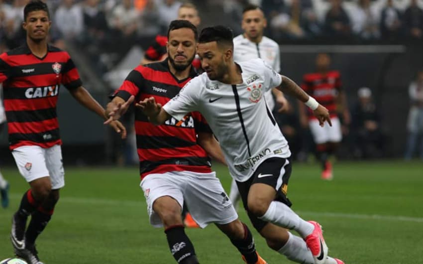 ´Último confronto: Corinthians 0x1 Vitória - 19 de agosto de 2017 - Brasileiro