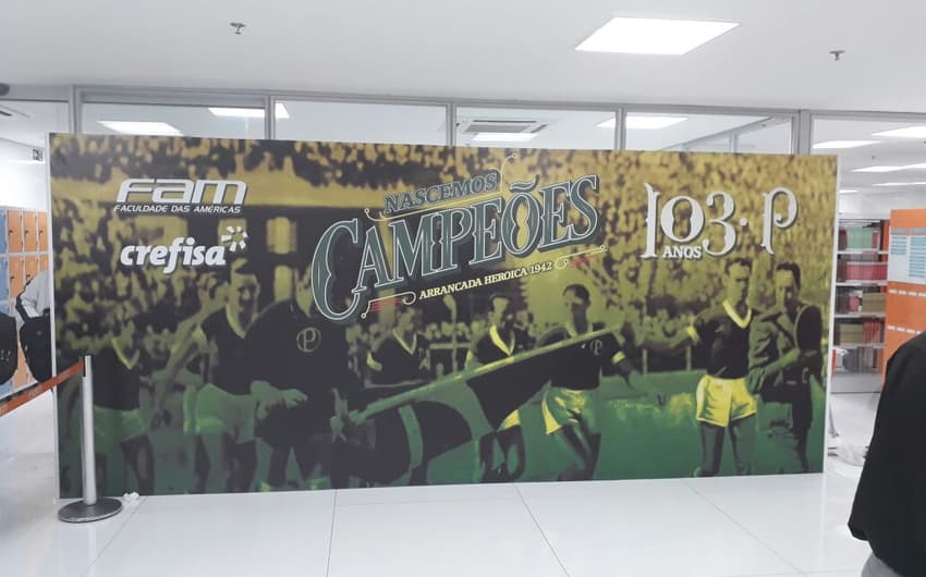 Exposição sobre Arrancada Heroica do Palmeiras na Faculdade das Américas