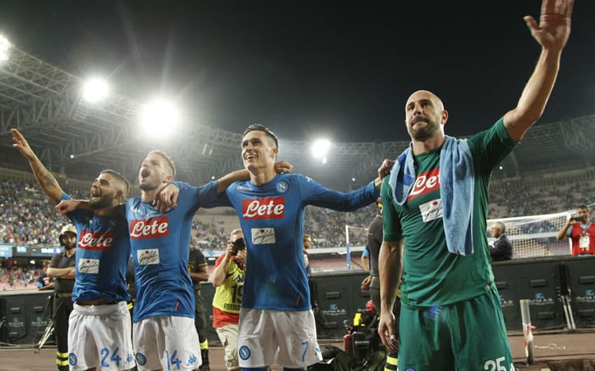 Pepe Reina ontem após o jogo Napoli x Atalanta