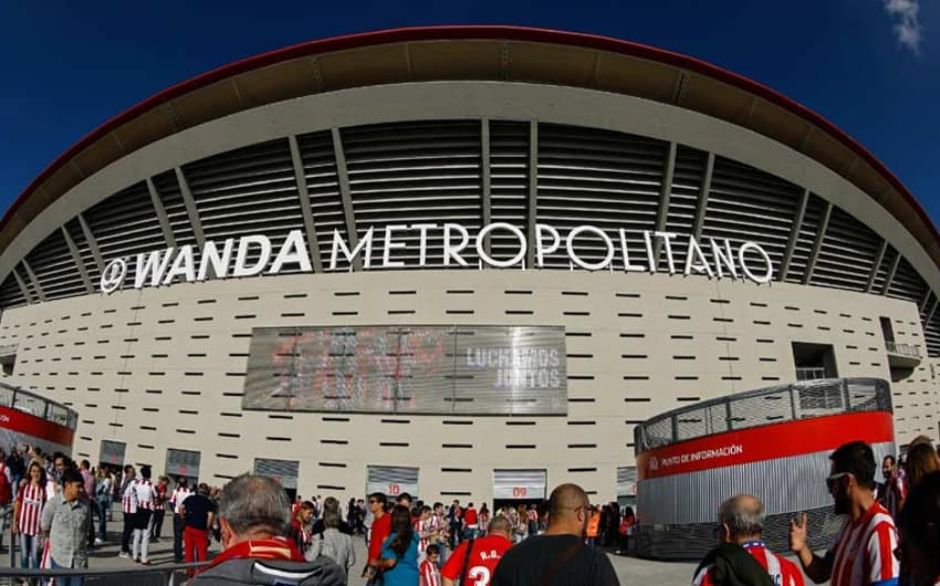 Com capacidade para cerca de 74 mil pessoas, o Wanda Metropolitano foi inaugurado e recebeu os torcedores colchoneros neste sábado. Em campo, o Atlético de Madrid venceu o Málaga.<br>