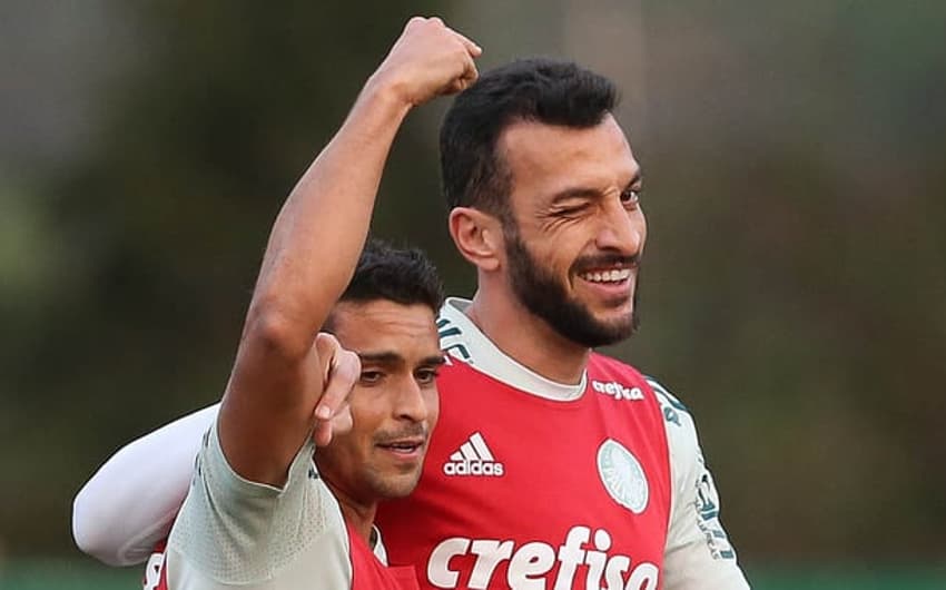 Palmeiras inicia série para manter vivo o sonho do título