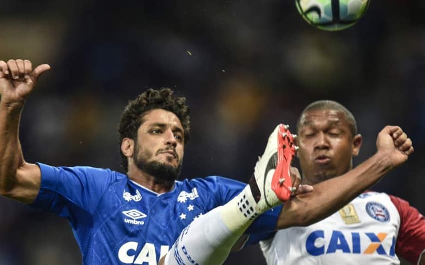 O último duelo entre Cruzeiro x Bahia aconteceu no dia 17/09/17, no Mineirão, com vitória azul por 1 a 0&nbsp;