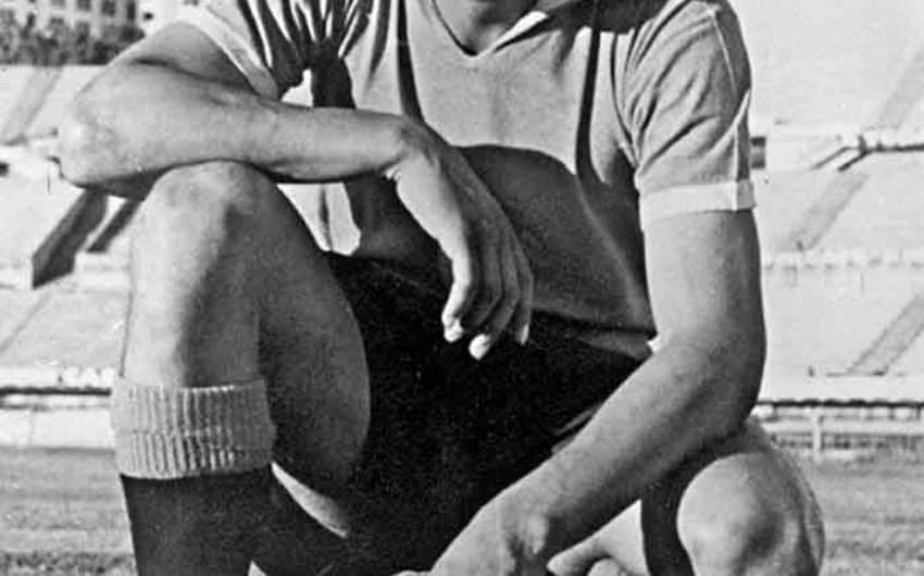Obdulio Varela conduziu o Uruguai ao título da Copa do Mundo de 1950. Se estivesse vivo ele completaria 100 anos nesta quarta