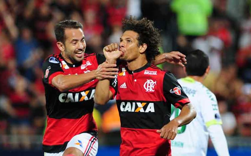 Arão fez o segundo gol do Flamengo