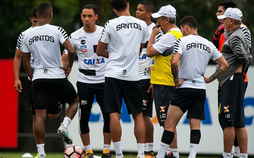 Levir busca recompor o grupo do Santos na reta final do Brasileirão