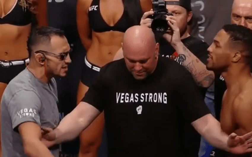 Tony Ferguson encara Kevin Lee em cerimônia de pesagem do UFC 216