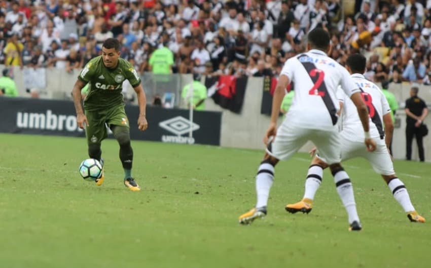 Dos 11 gols que o Coritiba marcou com o técnico Marcelo Oliveira, Thiago Carleto participou em seis