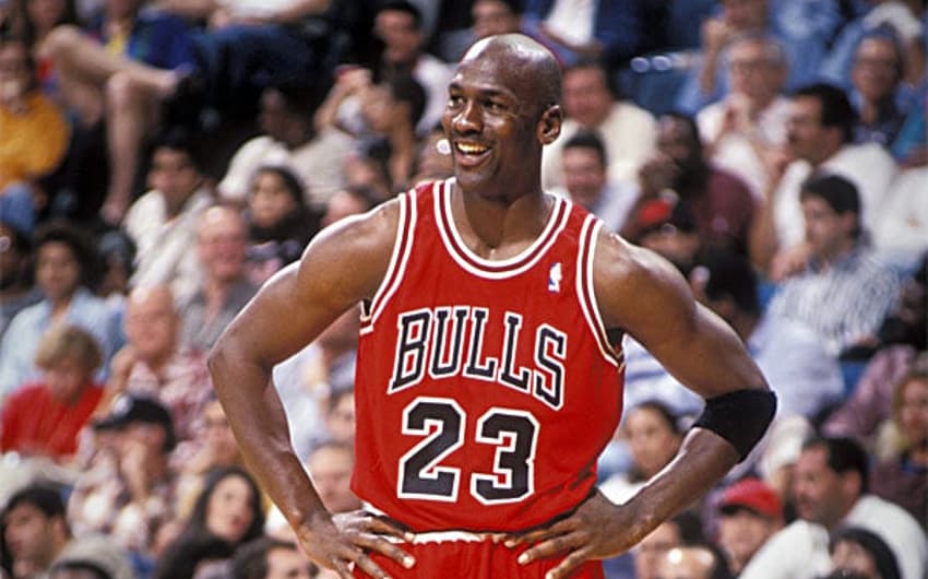 Michael Jordan, com 34 anos, era a maior referência do basquete mundial e conquistava a NBA com o Chicago Bulls
