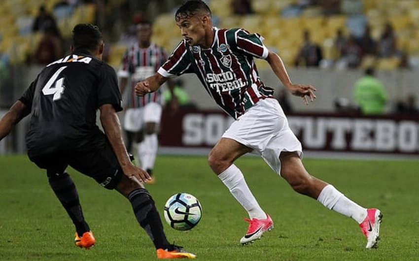 O Fluminense enfrenta o Botafogo no sábado: é a última chance de vencer um clássico neste Brasileirão