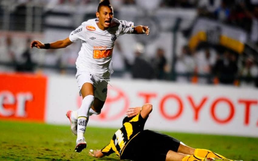 2011 - Santos - Peñarol (Neymar)