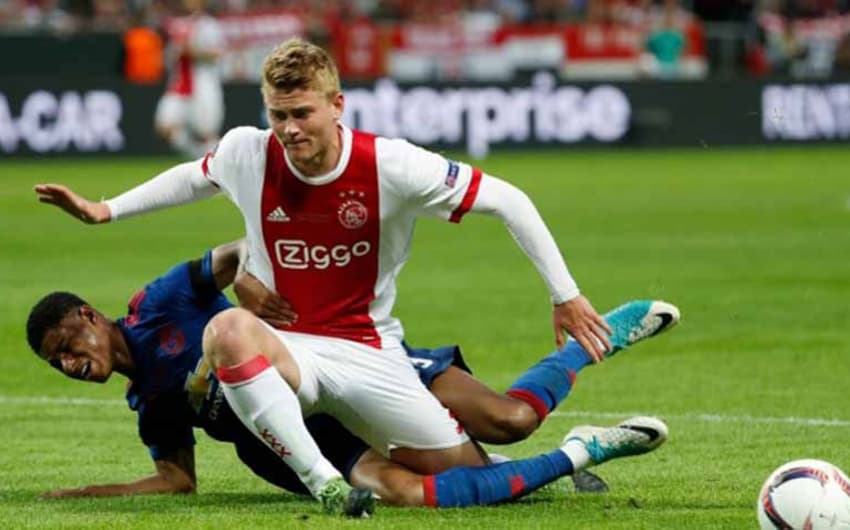 8 - Matthijs De Ligt - Ajax