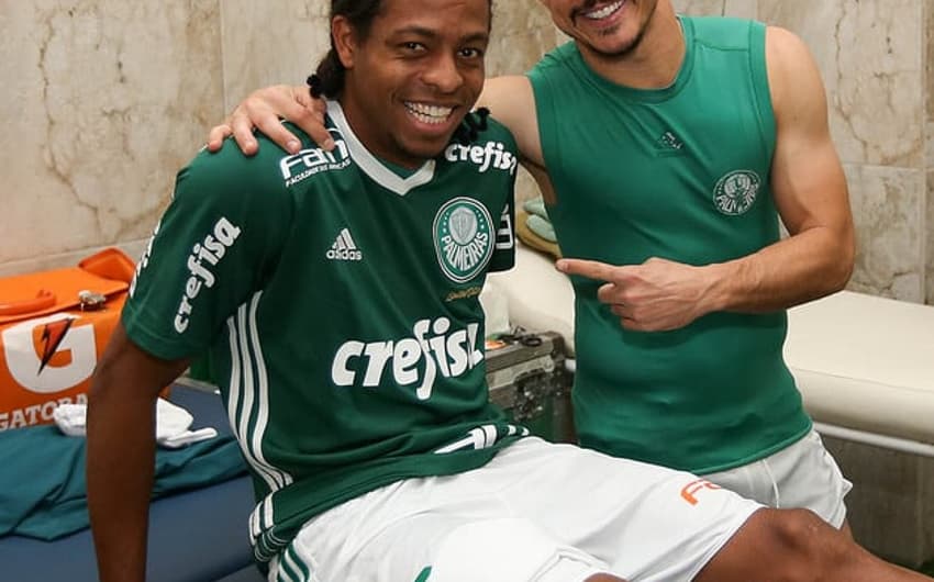 Willian e Keno completam 50 jogos pelo Palmeiras