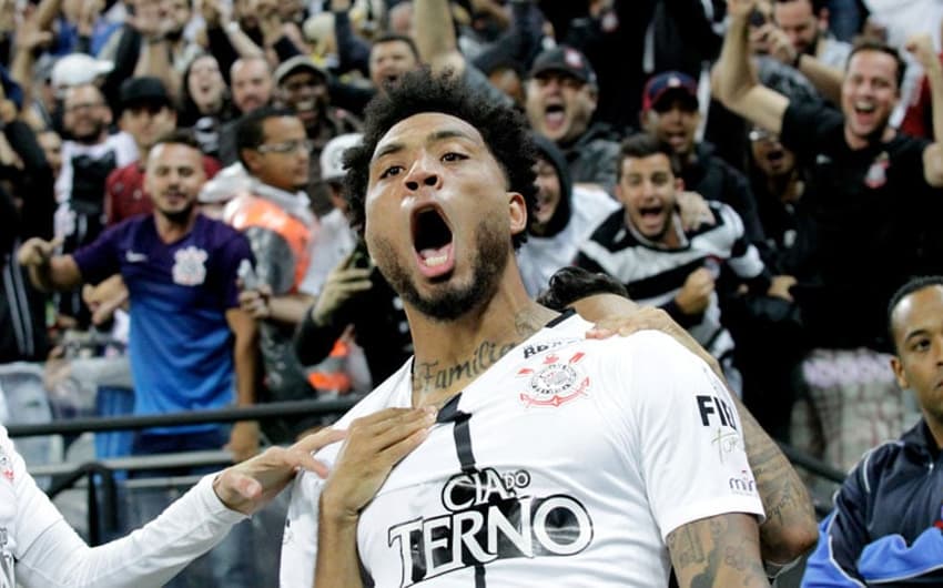 Corinthians venceu Avaí e título está próximo: veja o que resta