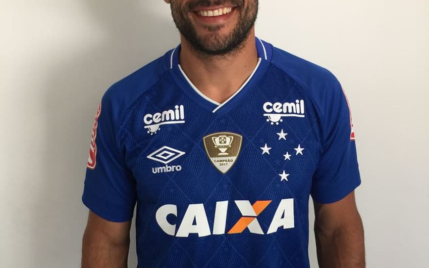 Fred assinou contrato de três anos com o Cruzeiro
