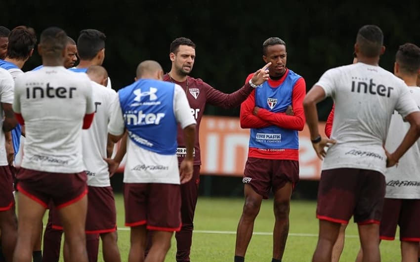 São Paulo segue se preparando para estreia no Campeonato Paulista, no dia 17