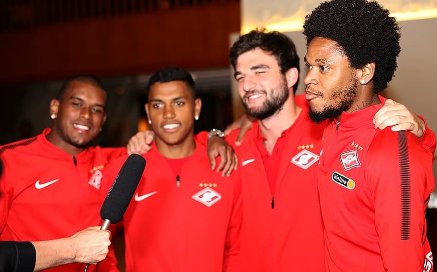 Georgi Dzhikiyam Fernando, Pedro e Luiz Adriano - Spartak Moscou