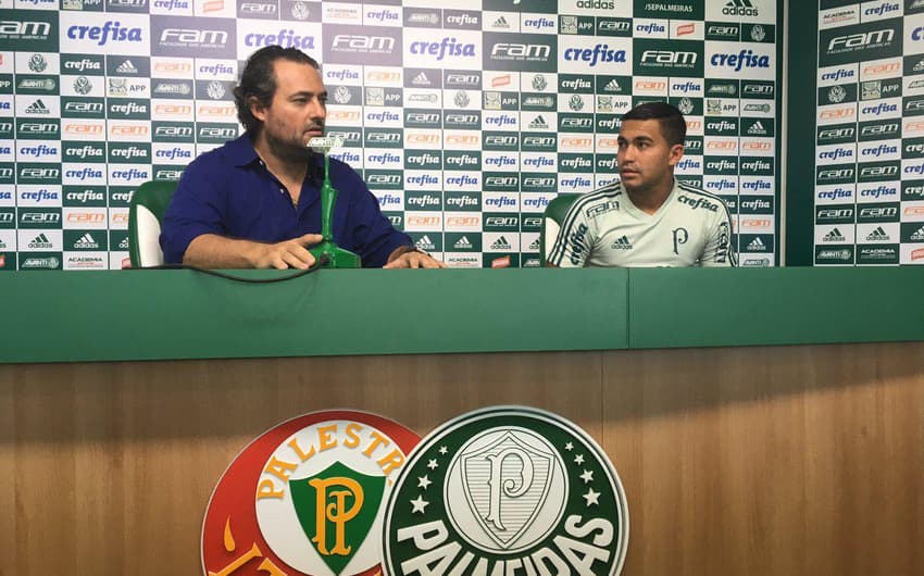 PALMEIRAS<br>O diretor de futebol do Palmeiras, Alexandre Mattos, prorrogou seu contrato até o final do segundo mandato de Maurício Galiotte, em 2021. No clube desde 2015, Mattos fez parte das conquistas dos Campeonatos Brasileiros de 2016 e 2018 e da Copa do Brasil de 2015.
