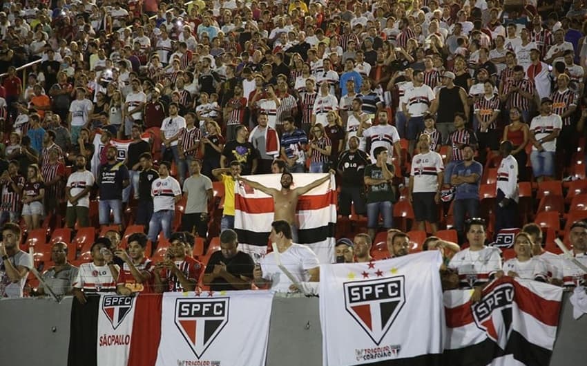 São Paulo tem quase 80% de aproveitamento jogando em Londrina, local da partida desta quarta-feira