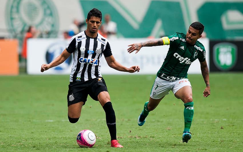 Daniel Guedes foi titular no clássico contra o Palmeiras