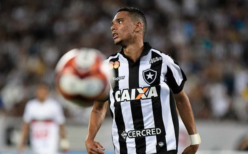 Luiz Fernando ainda busca o melhor desempenho