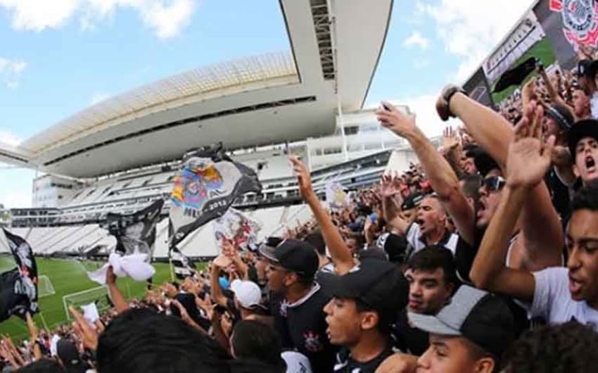 GALERIA: As imagens do treino na Arena Corinthians nesta sexta-feira