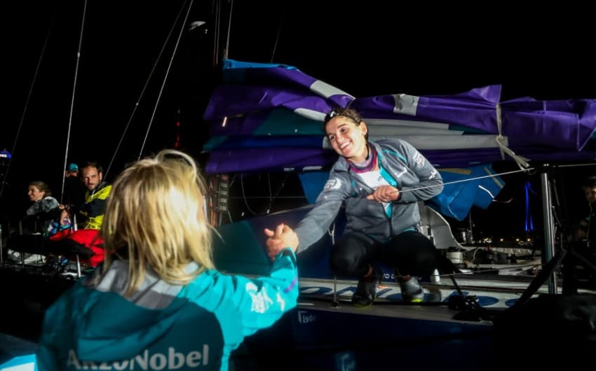 Martine Grael se tornou a primeira brasileira a vencer uma etapa da Ocean Volvo Race