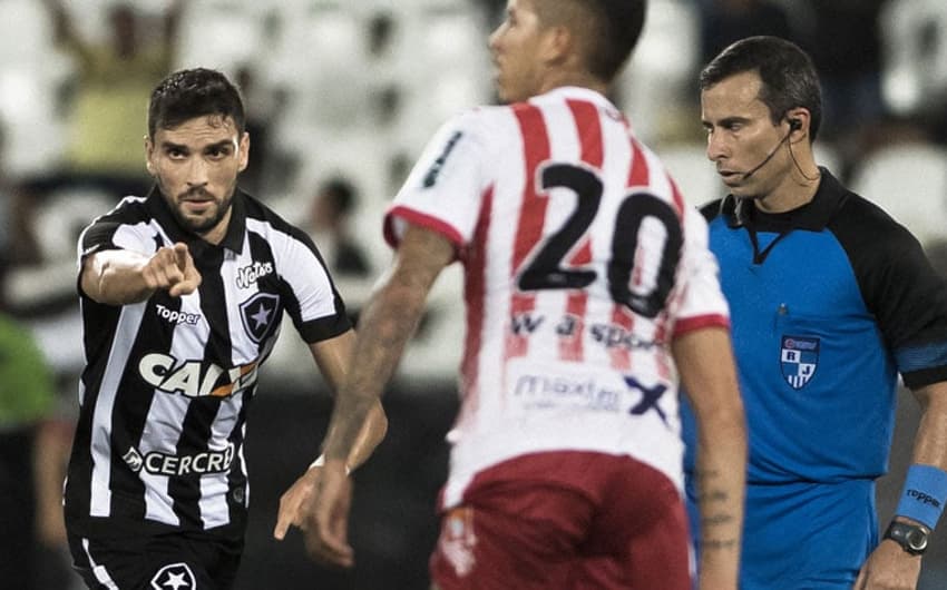 Botafogo 1 x 0 Bangu - último encontro entre as equipes aconteceu em 6 de março de 2018
