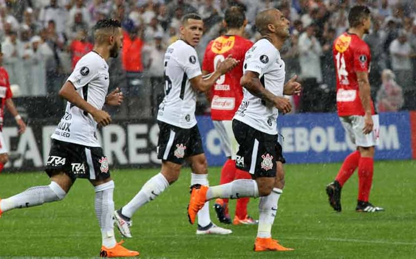 O Corinthians fez seu 10º jogo de Copa Libertadores na Arena em Itaquera, nesta quarta, com vitória por 2 a 0 sobre o Deportivo Lara (VEN). Foram sete vitórias, dois empates e uma derrota, com duas eliminações nas edições de 2015, 2016 no estádio. Confira os outros resultados...