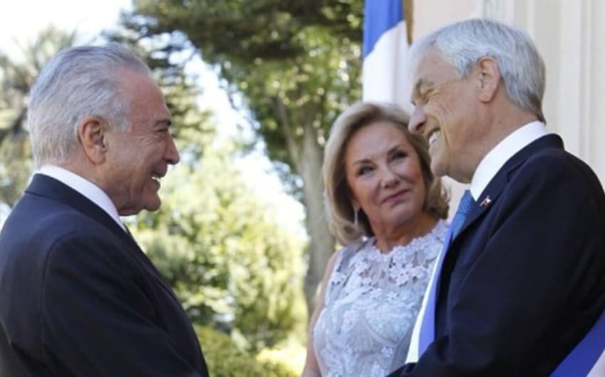 Michel Temer ao lado de Sebastian Piñera, presidente do Chile