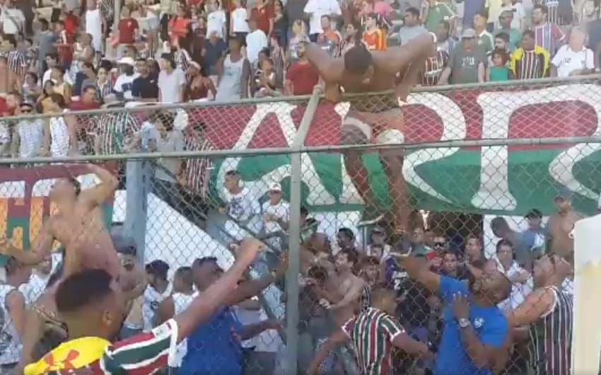Fluminense x Vasco - confusão
