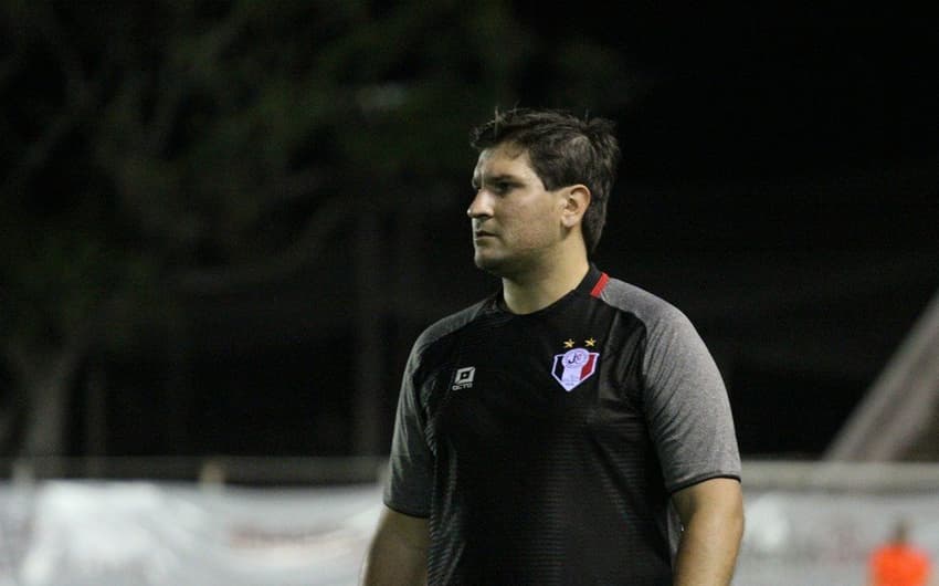 Matheus Costa confia em um bom resultado do Joinville