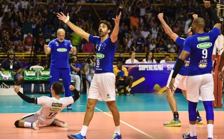 Cruzeiro vence Sesi-SP e fatura sexto título da Superliga masculina de vôlei