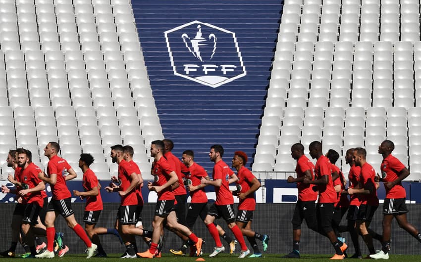 PSG e o modesto Les Herbiers decidem nesta terça a Copa da França. O LANCE! recorda as últimas finais