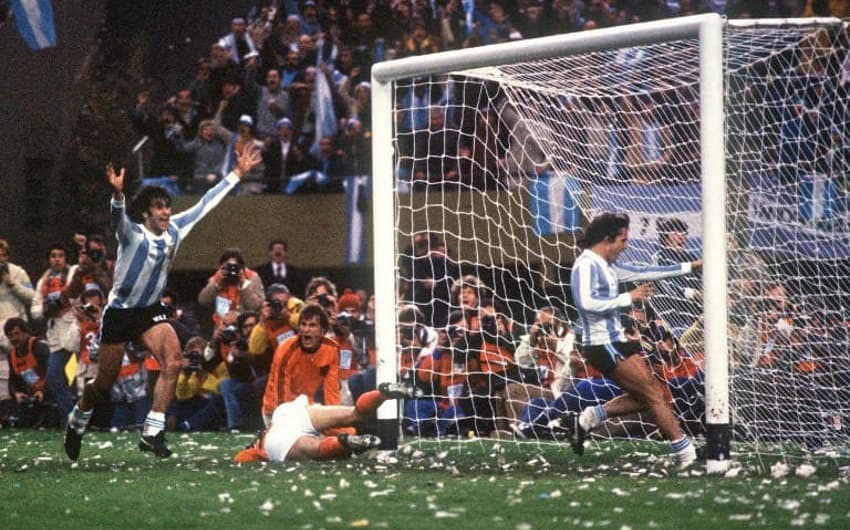 Holanda 1 x 3 	Argentina - Copa 1978