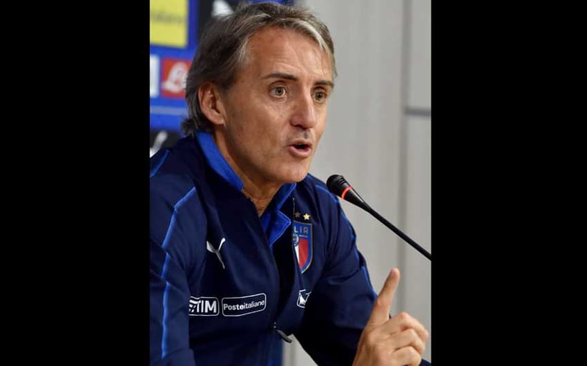 Roberto Mancini deixou o Zenit da Rússia para aceitar o convite da seleção italiana. A Azzurra ficou de fora da Copa e a meta dele é a próxima Eurocopa