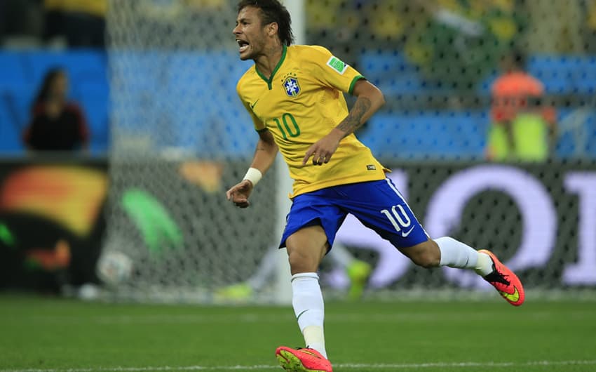 Neymar fez dois gols na estreia contra a Croácia: triunfo por 3 a 1