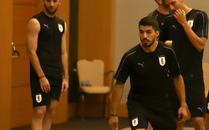 O atacante Luis Suárez fez trabalho regenerativo com os outros titulares do Uruguai