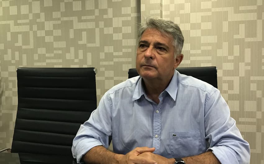 Marcos Paquetá concedeu entrevista exclusiva ao LANCE!. Confira imagens do treinador pelo Botafogo a seguir
