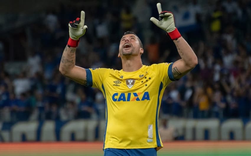 Peixe venceu o Cruzeiro por 2 a 1 e levou o jogo aos pênaltis, mas perdeu por 3 a 0. Zagueiro e atacante foram os melhores da eliminação do Peixe na Copa do Brasil. Veja as notas:<br>