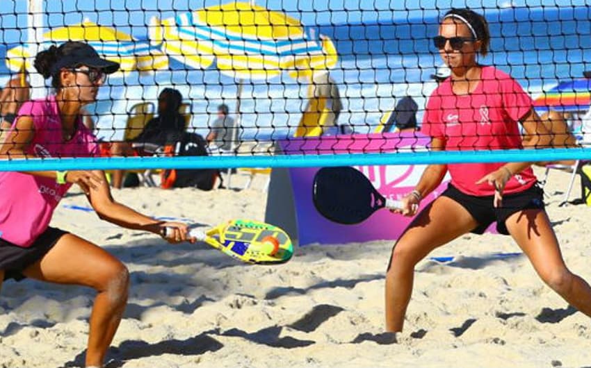 Joana Cortez e Lorena Melo no Rio Beach Tennis Tour