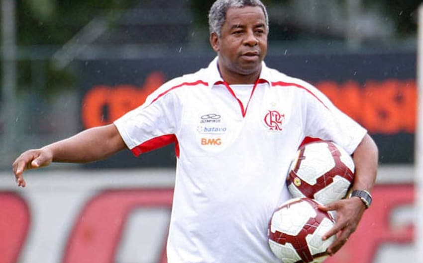 Andrade, ex-técnico do Flamengo