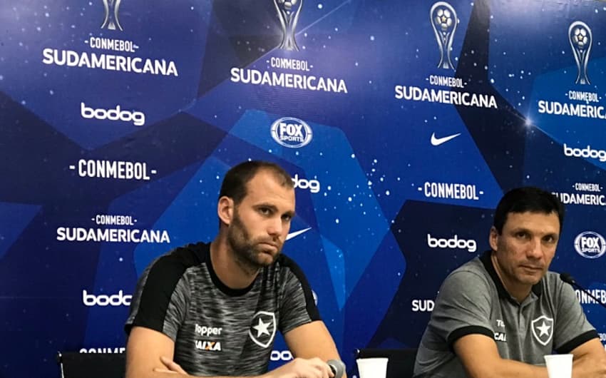 Carli e Zé Ricardo - Botafogo