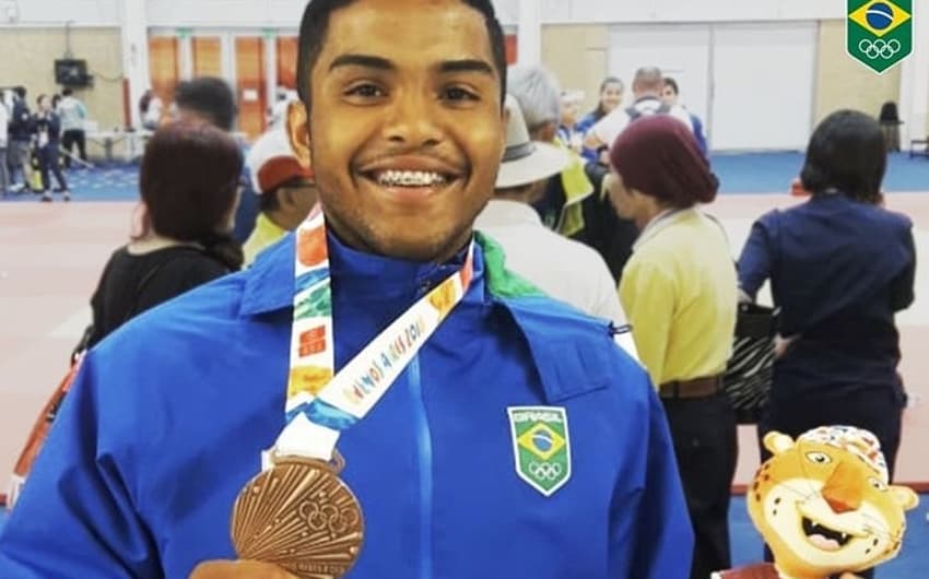 João Vitor Santos conquista medalha de bronze por equipes nos Jogos Olímpicos da Juventude Buenos Aires 2018